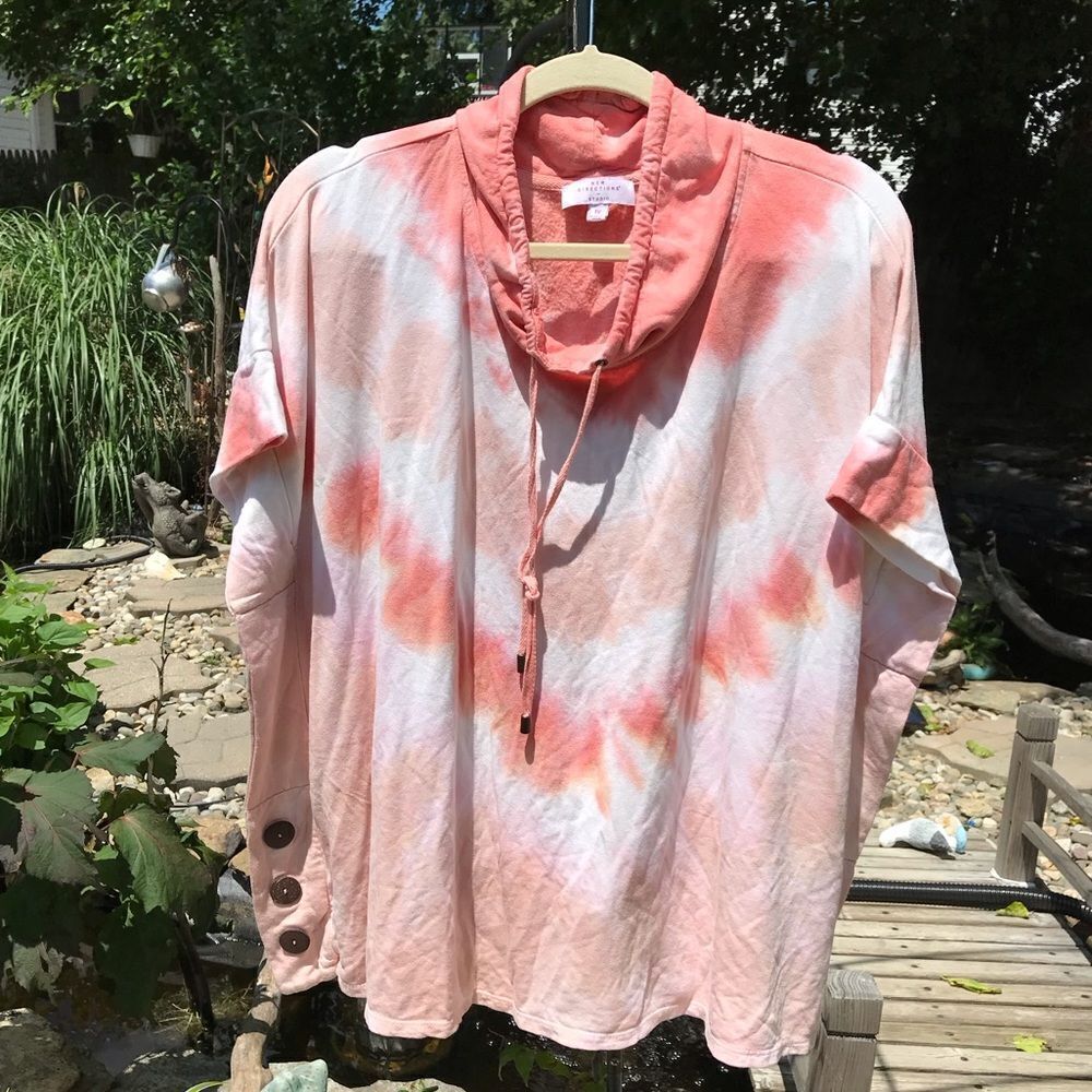 Orange and Cream‎ Short Sleeve Cowl Neck Sweatshirt